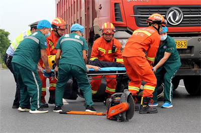 仁布沛县道路救援